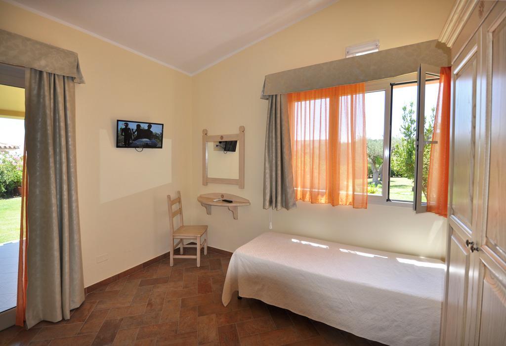 Affittacamere B&B La Villa Dei Graniti 빌라시미우스 외부 사진