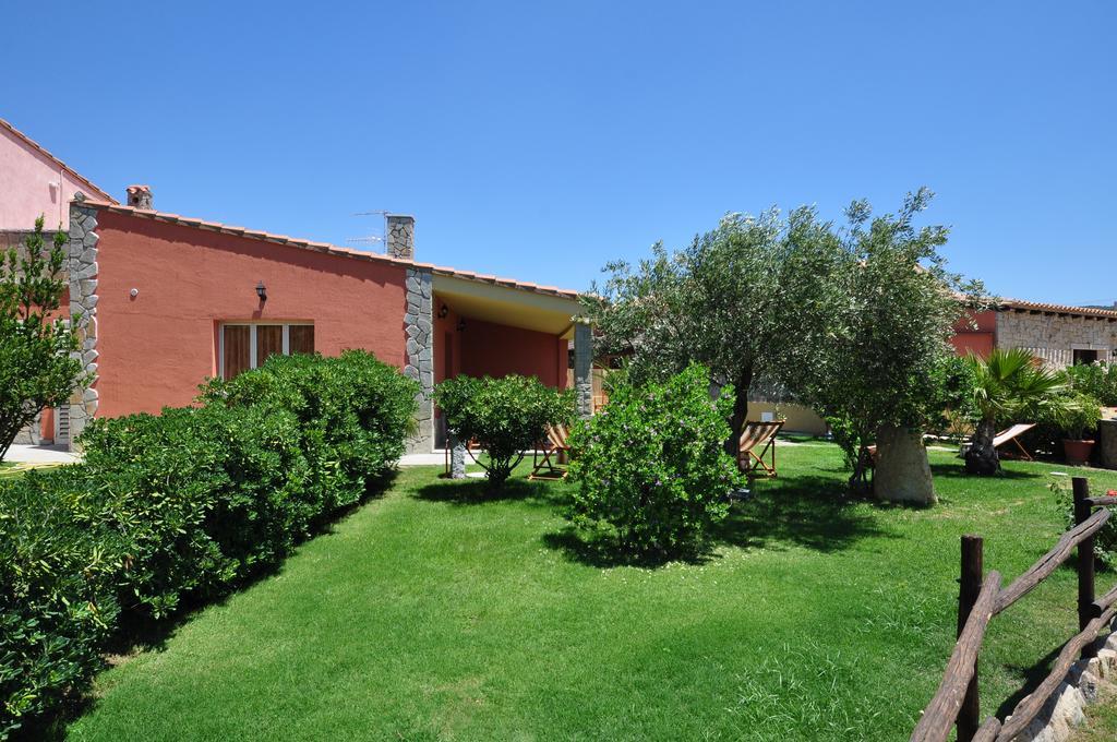 Affittacamere B&B La Villa Dei Graniti 빌라시미우스 외부 사진