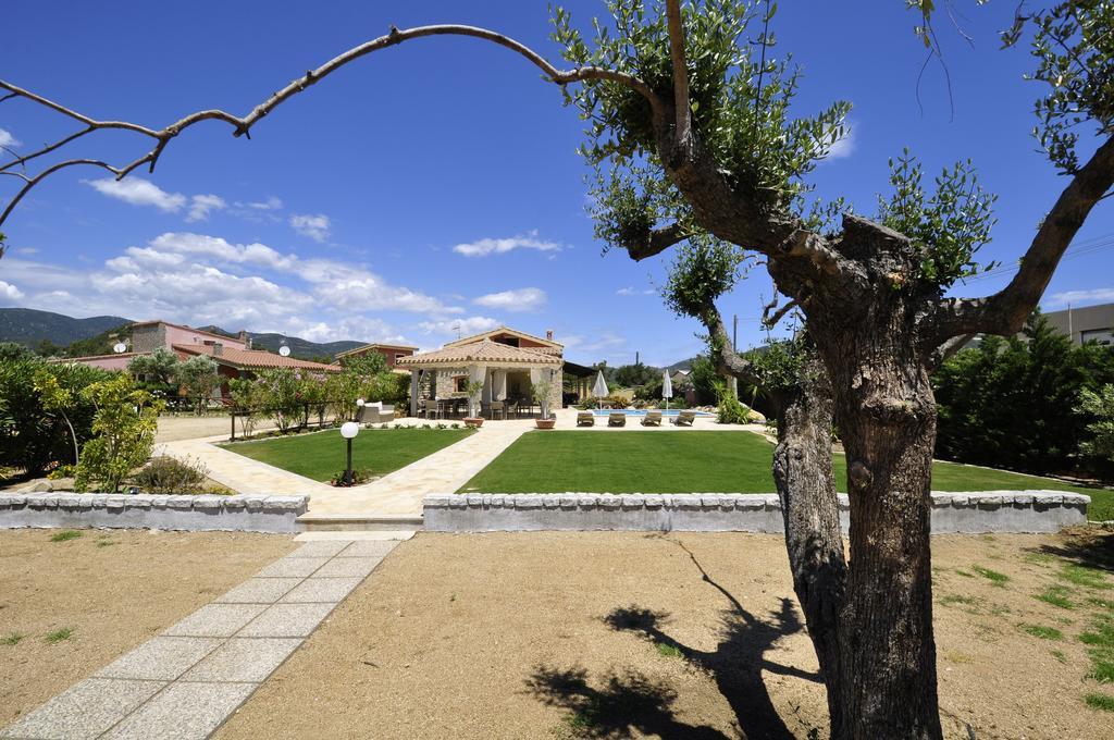 Affittacamere B&B La Villa Dei Graniti 빌라시미우스 외부 사진