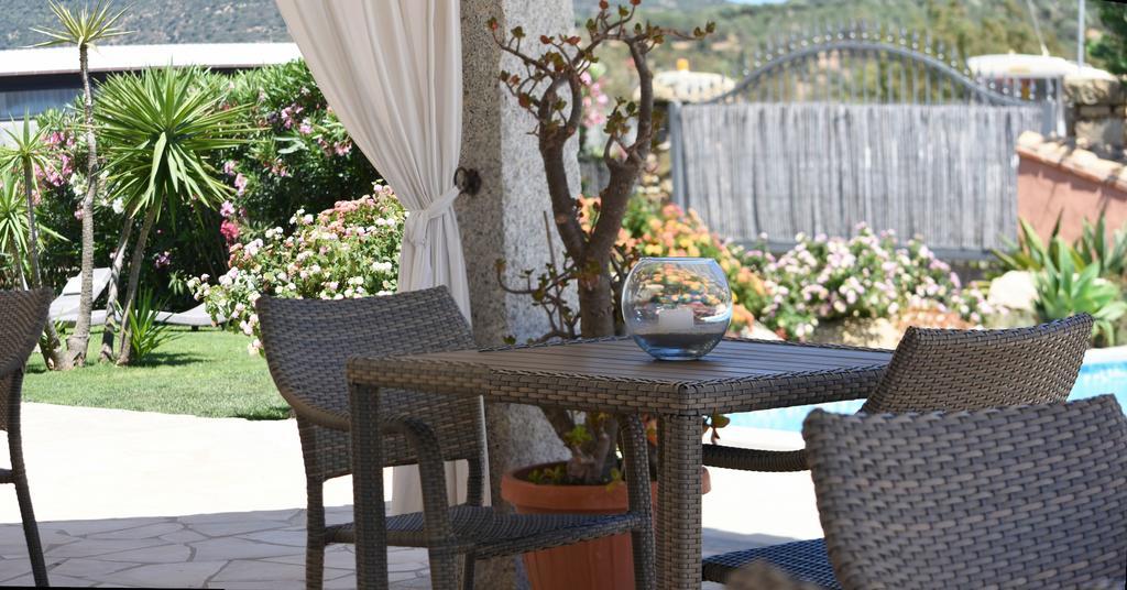Affittacamere B&B La Villa Dei Graniti 빌라시미우스 외부 사진