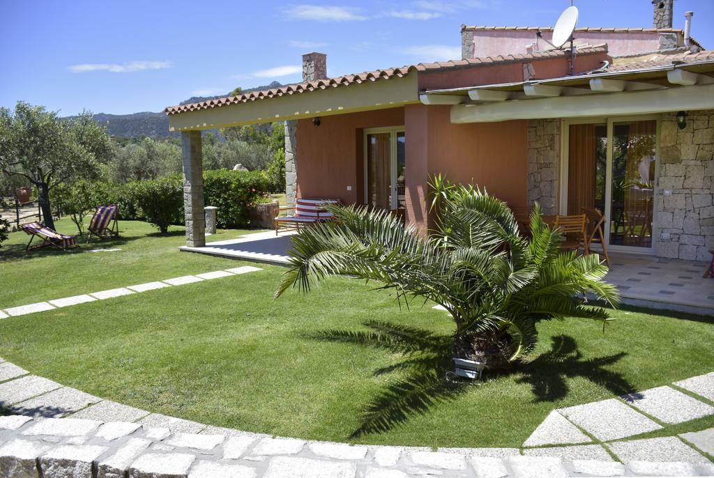 Affittacamere B&B La Villa Dei Graniti 빌라시미우스 외부 사진