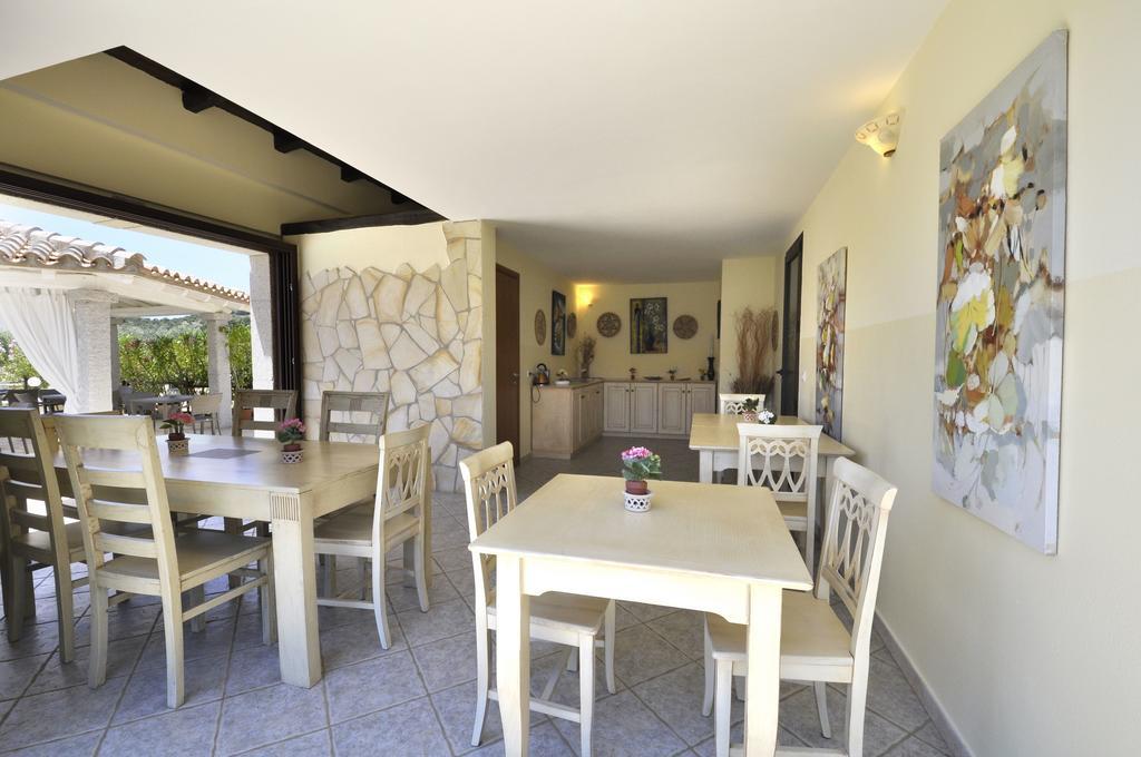 Affittacamere B&B La Villa Dei Graniti 빌라시미우스 외부 사진